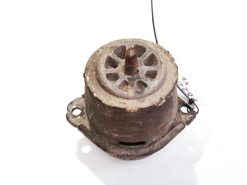Used Engine mount Engine mount VW TOUAREG (7LA, 7L6, 7L7) 2.5 R5 TDI (174 hp) 32914563 32914563