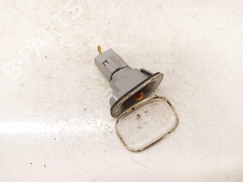Freccia laterale sinistra Freccia laterale sinistra TOYOTA COROLLA Verso (ZER_, ZZE12_, R1_) 1.6 (ZNR10_, ZNR10R) (110 hp) 39734261 39734261