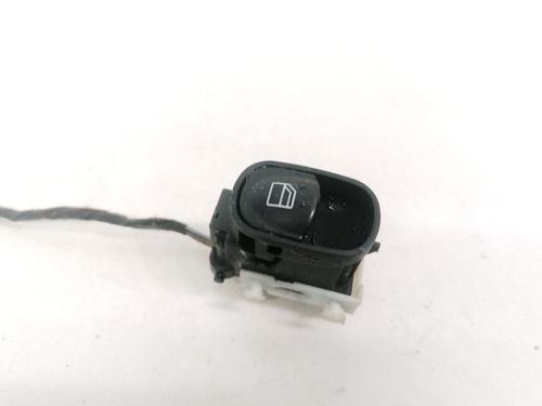 switch-mercedes-benz-c-class-w203-2000-2001-2002-2003-2004-2005-2006-2007-32875582 main image