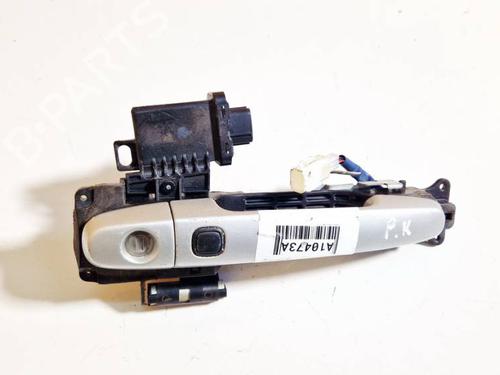 front-left-exterior-door-handle-toyota-yaris-_p9_-2005-2006-2007-2008-2009-2010-2011-2012-2013-2014-34985660 main image