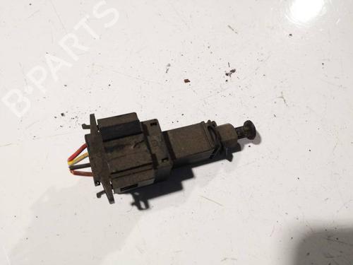 Used Electronic module Electronic module VW GOLF IV (1J1) 1.4 16V (75 hp) 35020046 35020046