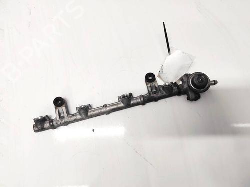 Used Injection rail Injection rail TOYOTA YARIS (_P9_) 1.3 4WD (NCP95) (87 hp) 35396229 35396229