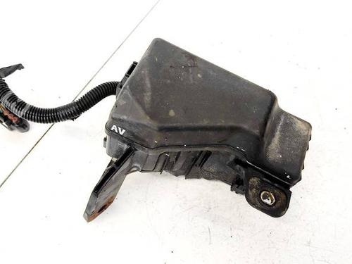 Used Fuse box Fuse box TOYOTA AVENSIS (_T25_) 2.0 VVTi (AZT250_) (155 hp) 32949079 32949079