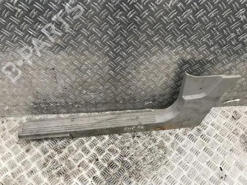 Used Step Step LAND ROVER FREELANDER I (L314) 2.0 DI 4x4 (98 hp) 35698777 35698777