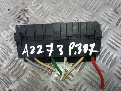 fuse-box-peugeot-307-3ac-2000-2001-2002-2003-2004-2005-2006-2007-2008-2009-2010-2011-2012-33505516 main image
