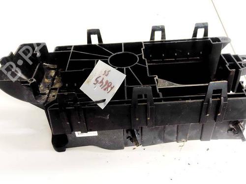 Used Fuse box Fuse box OPEL INSIGNIA A Saloon (G09) 1.6 CDTi (69) (136 hp) 32934872 32934872