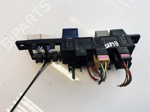 Fuse box VW PASSAT B5 Variant (3B5) 1.9 TDI | BP33089268E1 - Image 3