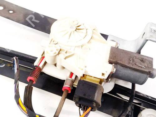Used Right rear window motor Right rear window motor 35084309 35084309