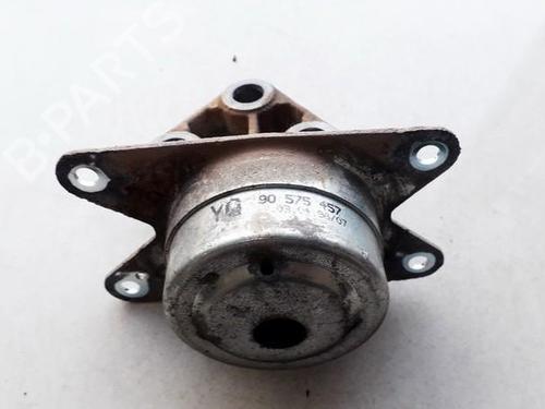 Used Engine mount Engine mount OPEL ASTRA G Hatchback (T98) 1.7 TD (F08, F48) (68 hp) 33528538 33528538