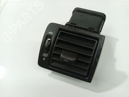 Used Air vent VOLVO V50 (545) 1.6 D (110 hp) 32533743