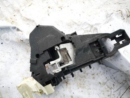 front-right-exterior-door-handle-mercedes-benz-a-class-w169-2004-2005-2006-2007-2008-2009-2010-2011-2012-35190804 main image