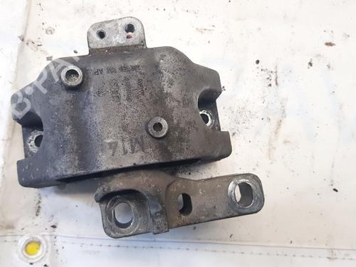 Used Engine mount Engine mount AUDI A3 (8L1) 1.9 TDI (90 hp) 32879279 32879279
