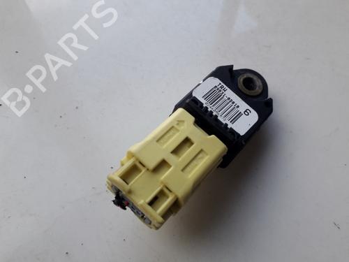 Used Electronic module Electronic module TOYOTA YARIS (_P9_) 1.4 D-4D (NLP90_, NLP90R) (90 hp) 33511443 33511443