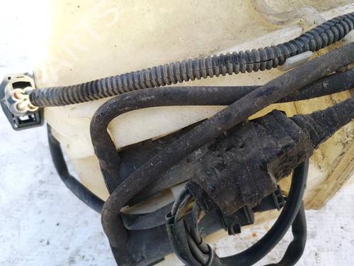 washer-pump-volvo-s60-i-384-2000-2001-2002-2003-2004-2005-2006-2007-2008-2009-2010-35375641 main image