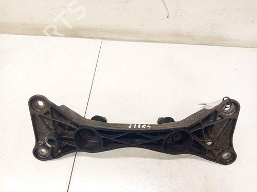 Used Support Support BMW 3 (E90) 318 d (143 hp) 33861989 33861989