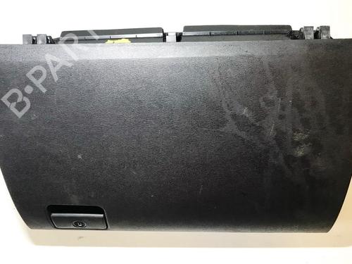 Used Glove box Glove box TOYOTA AVENSIS Saloon (_T27_) 2.0 D-4D (ADT270_, ADT270R) (126 hp) 35841447 35841447