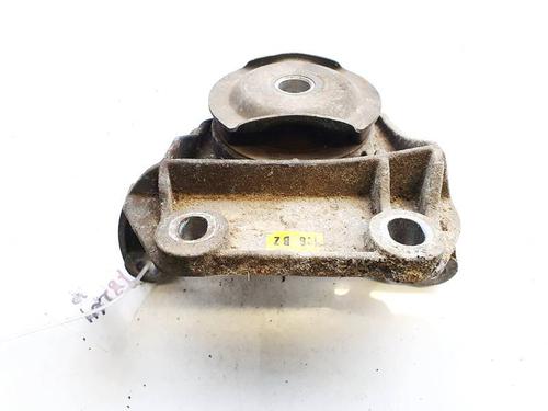 Used Engine mount Engine mount FIAT STILO (192_) 1.6 16V (192_XB1A) (103 hp) 32926190 32926190