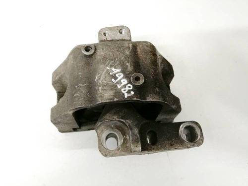 Used Engine mount Engine mount VW GOLF IV (1J1) 1.9 TDI (110 hp) 32611940 32611940