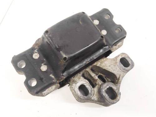 Used Engine mount Engine mount VW TIGUAN (5N_) 1.4 TSI (150 hp) 32935839 32935839
