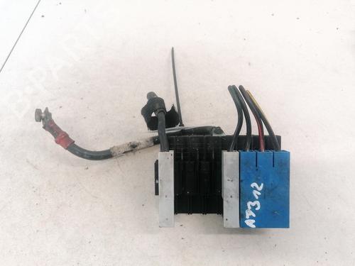 fuse-box-opel-astra-g-hatchback-t98-1998-1999-2000-2001-2002-2003-2004-2005-2006-2007-2008-2009-32884661 main image