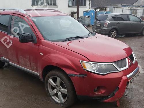 Brugte MITSUBISHI OUTLANDER II (CW_W) 2.0 DI-D (CW8W) (140 hp) 4477502