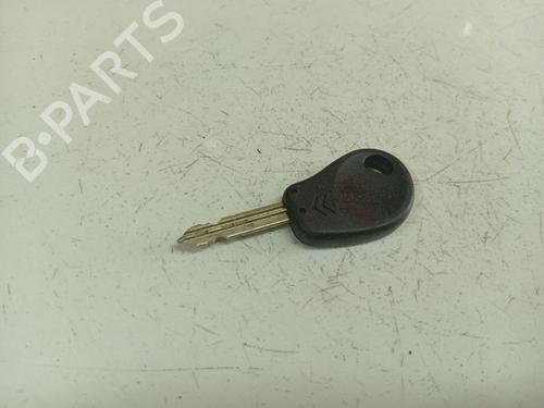 Used Electronic module Electronic module CITROËN C5 II (RC_) 2.0 HDi (RCRHRH) (136 hp) 39734478 39734478