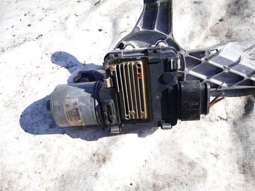 Used Front wiper motor Front wiper motor VW PHAETON (3D1, 3D2, 3D3, 3D4, 3D6, 3D7, 3D8, 3D9) 3.0 V6 TDI 4motion (240 hp) 35243756 35243756