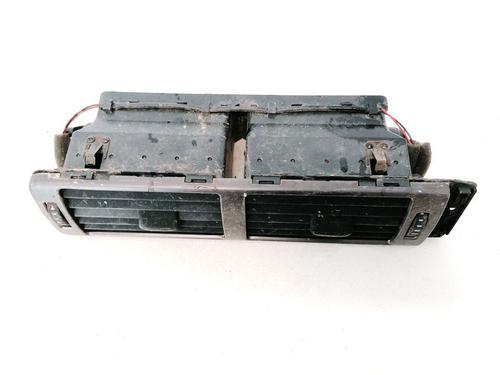 Used Air vent Air vent AUDI A6 C5 (4B2, 4B4) 2.5 TDI (150 hp) 33070984 33070984