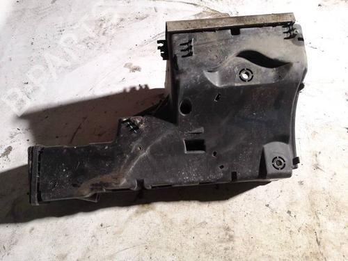 Used Fuse box Fuse box MERCEDES-BENZ M-CLASS (W163) ML 320 (163.154) (218 hp) 32950586 32950586