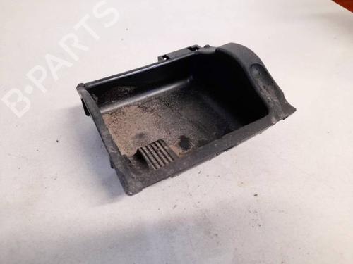 Used Ashtray Ashtray MERCEDES-BENZ C-CLASS (W203) C 180 Kompressor (203.046) (143 hp) 35388195 35388195