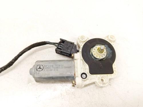 Left front window motor MERCEDES-BENZ C-CLASS (W203) C 200 Kompressor (203.042) | BP34744943E21 - Image 2