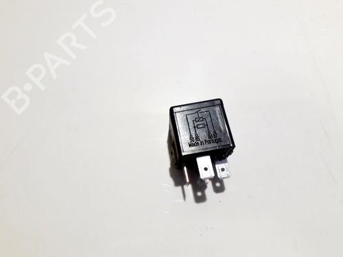Used Electronic sensor Electronic sensor VOLVO V40 Estate (645) 2.0 (136 hp) 33521772 33521772