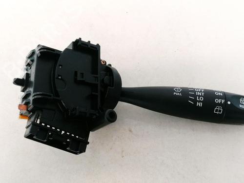 Used Warning switch Warning switch TOYOTA YARIS (_P1_) 1.0 (SCP10_, SCP10R) (65 hp) 35624937 35624937