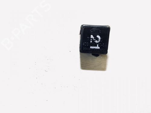 Used Electronic sensor Electronic sensor AUDI 80 B3 Saloon (893, 894, 8A2) 1.9 D (68 hp) 33081311 33081311