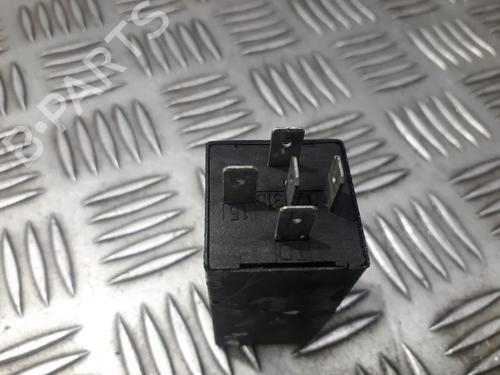 Electronic sensor AUDI 100 C4 Avant (4A5) 2.4 D | BP33497655M84 - Image 2