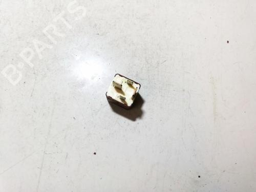 Used Other Other TOYOTA PREVIA II (_R3_) 2.0 D-4D (CLR30_, CLR30R) (116 hp) 33516023 33516023