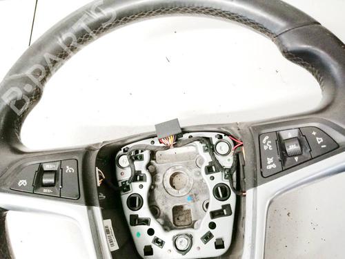 Used Steering wheel controls Steering wheel controls 35133644 35133644