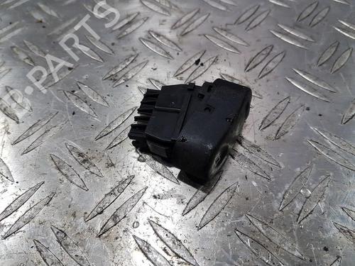 switch-renault-kangoo-kc01_-1997-35654858 main image