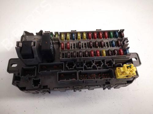Used Fuse box Fuse box 38573194 38573194