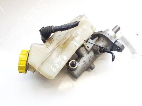 Used Brake master cylinder Brake master cylinder VW TRANSPORTER T5 Van (7HA, 7HH, 7EA, 7EH) VR6 3.2 4motion (235 hp) 34809273 34809273