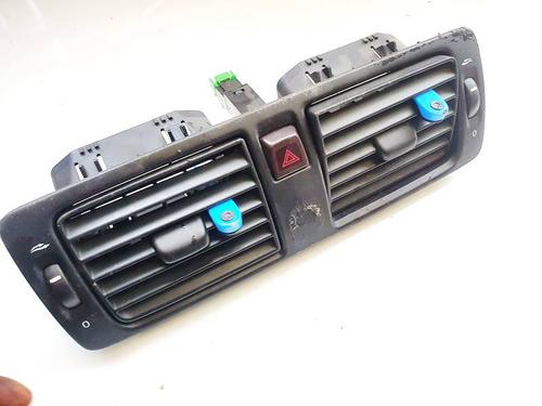 Used Air vent Air vent VOLVO V50 (545) 2.0 D (136 hp) 32937561 32937561