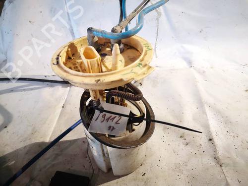 Used Fuel pump Fuel pump VW GOLF VI (5K1) 1.6 TDI (105 hp) 35285401 35285401