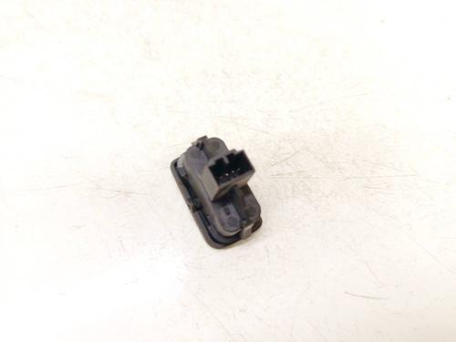 Switch VOLVO V50 (545) 2.0 D | BP40245606I30 - Image 2