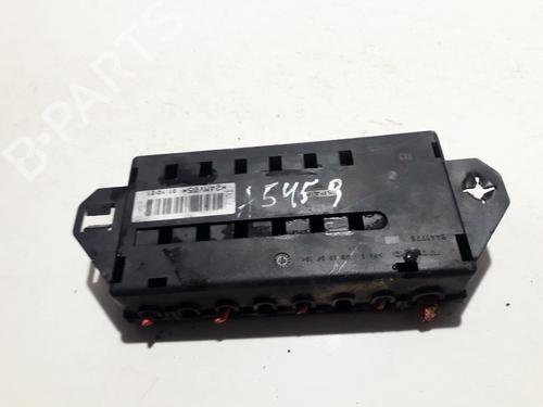 Fuse box VOLVO S60 I (384) D5 | BP33099754E1 - Image 2
