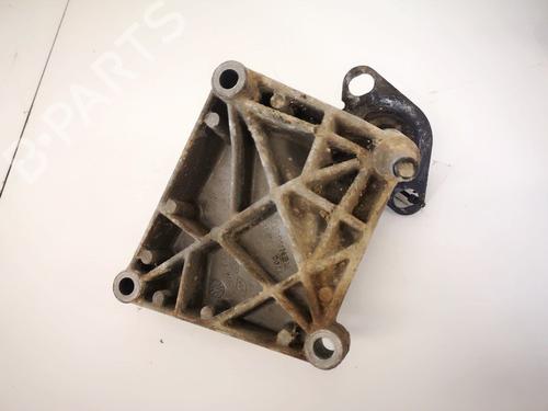 Used Engine mount Engine mount 32886029 32886029