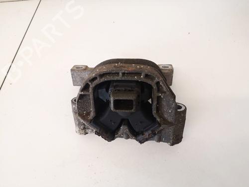 Used Engine mount Engine mount CITROËN C2 (JM_) 1.1 (60 hp) 32888360 32888360