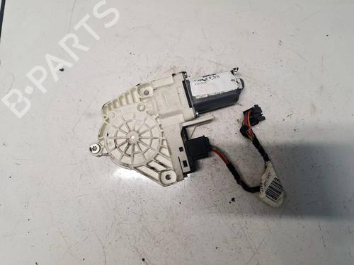 Used Right front window motor Right front window motor 34944082 34944082