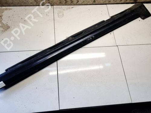 Used Left sideskirt Left sideskirt 35142106 35142106