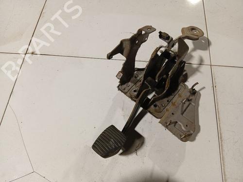 Used Pedal Pedal PEUGEOT 308 SW I (4E_, 4H_) 1.6 HDi (109 hp) 34916905 34916905