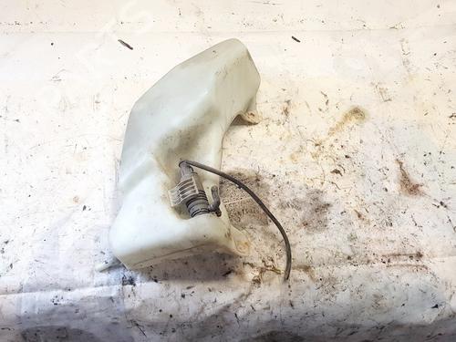 windscreen-washer-tank-audi-80-b4-saloon-8c2-1991-1992-1993-1994-1995-35515351 main image